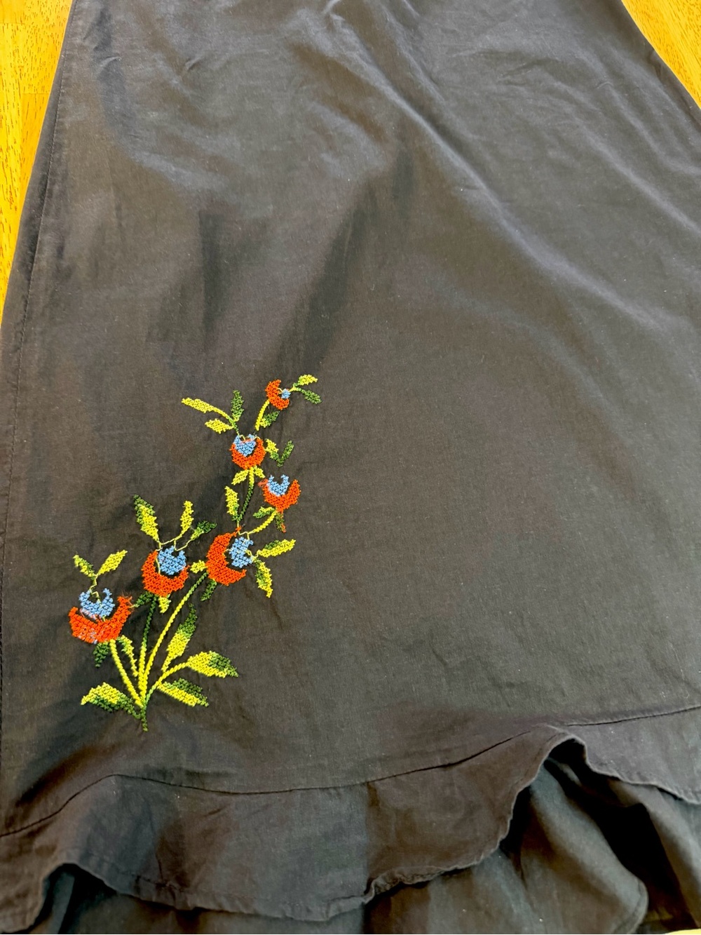 Vintage XOXO Slip Dress Cami-style Ruffle & Frill Hem Black SZ L Y2K/Whimsigoth - Picture 2 of 9